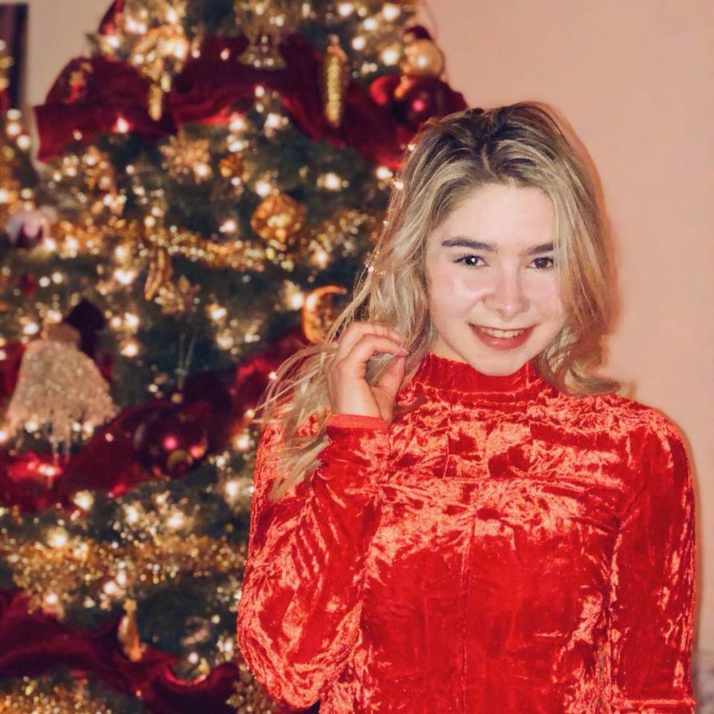 Meet your Posher, Lexi